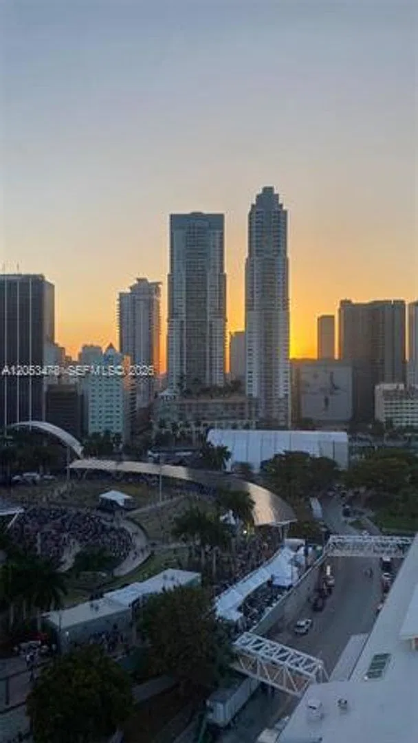 244 Biscayne Blvd cu-2409, Miami, FL 33132 — Photo 4