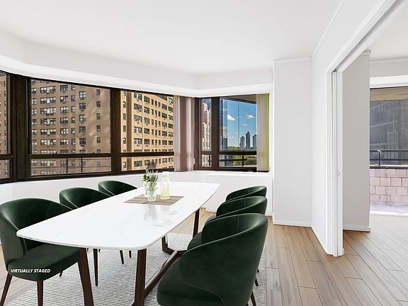 4th image of 240 E 47th St APT 7D