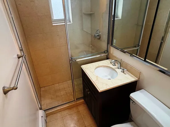 23-50 Waters Edge Drive image 20 of 25