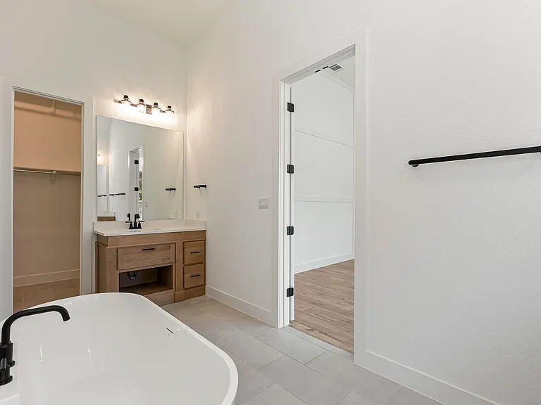 121 Running Bird Rd — Photo 30