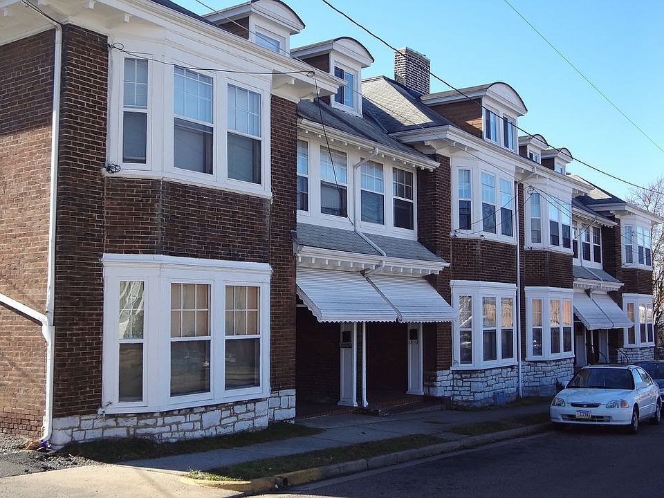 1st image of 93 Franklin St