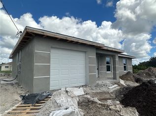 2514 44th St SW, Lehigh Acres, FL 33976