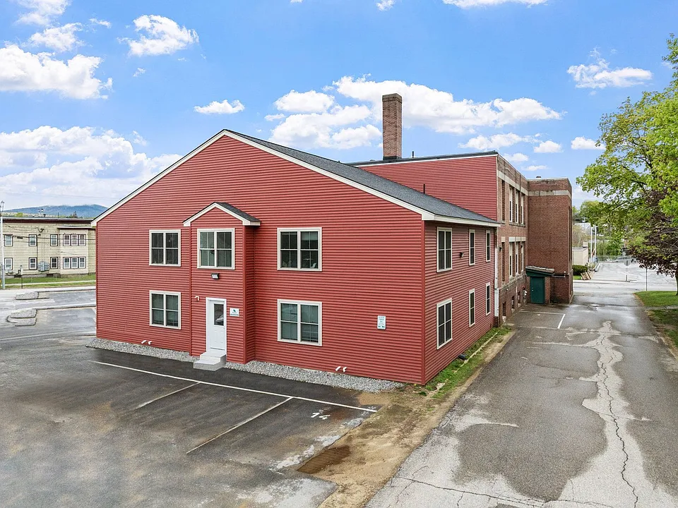 50 Church St #14