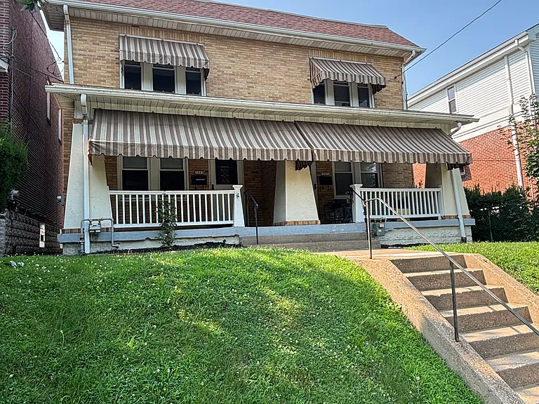 7227 Whipple St — Photo 3