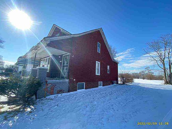 6135 Lemay