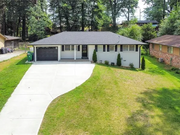 2435 Ridgeway Dr, Atlanta, GA 30360