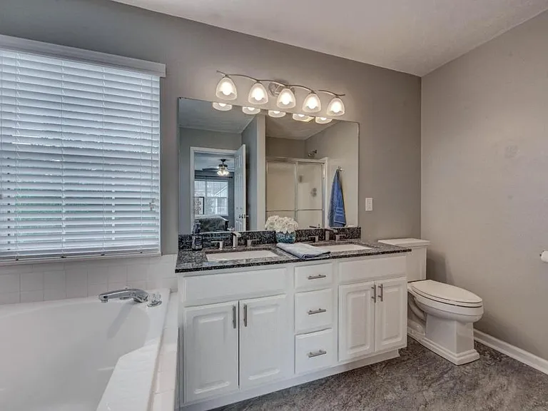 8200 Gallaher Station Dr — Photo 27