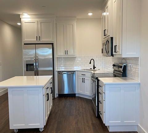3rd image of 503 N 7th St