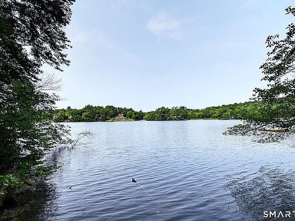 5th image of 96 Indian Spring Rd