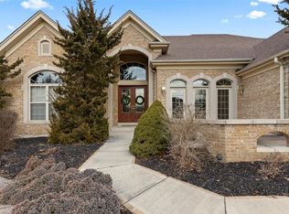 2521 Greenbriar Ridge Dr, Saint Louis, MO