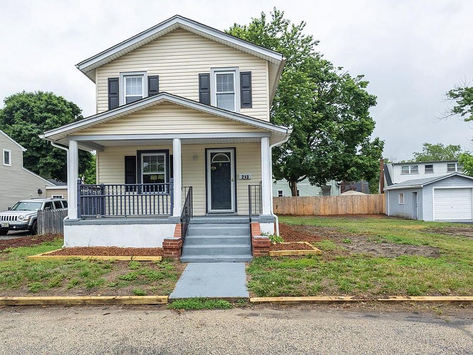 1st image of 213 Bryant Ave