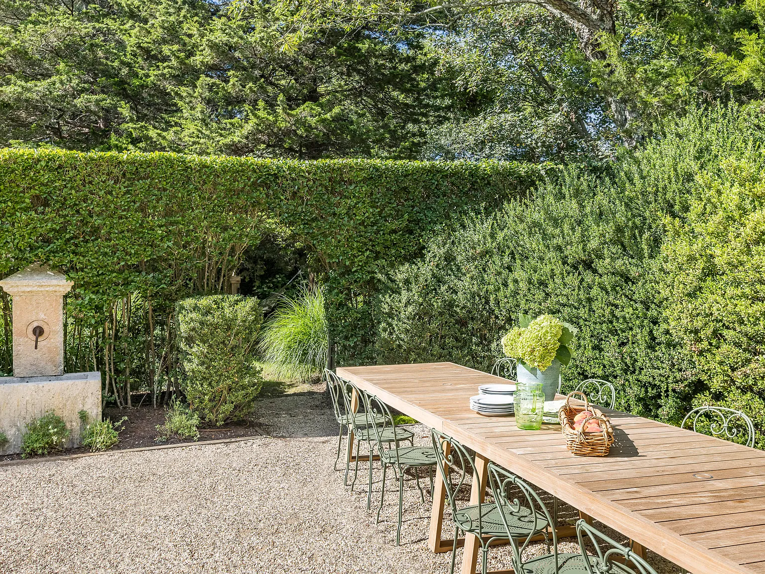 Bridgehampton Summer Retreat — Photo 2