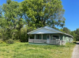 346 Oak Grove Rd, Kings Mountain, NC 28086