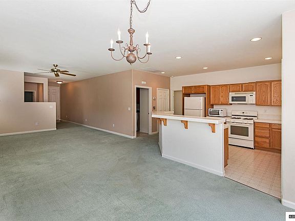 5th image of 1400 Medolla Dr