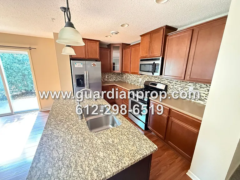 2109 Cedar Grove Trl — Photo 4