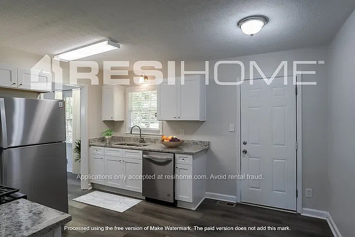 4430 Myrtle Hill Rd NE — Photo 3