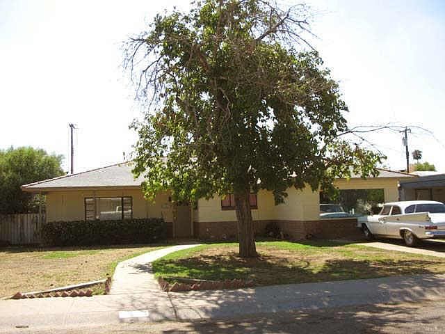 1st image of 1517 N Mulberry Drive