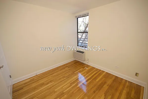 Rented by New York Dwellings LLC | media 14