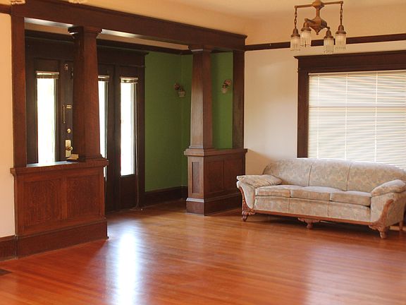 Bright space, wooden floors