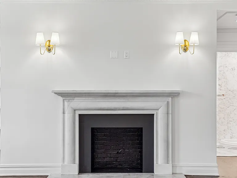 1160 5th Ave #601 — Photo 3