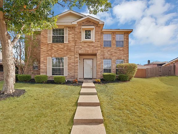 2nd image of 2326 McIntosh Ct