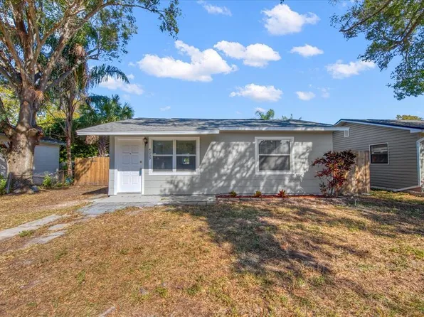 4039 42nd Ave N, Saint Petersburg, FL 33714