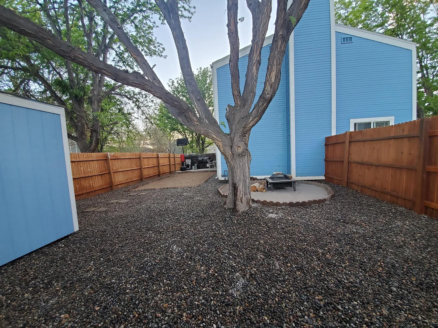 259 Quincy Ln — Photo 1