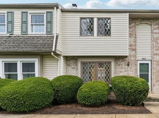 1808 Higby Dr #A, Stow, OH 44224