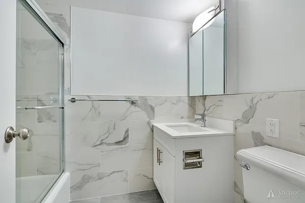 Rented by Anchor Associates | media 20