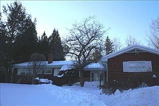 4th image of 60 Willey Ave