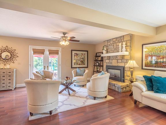 5th image of 7476 Bardston Ct