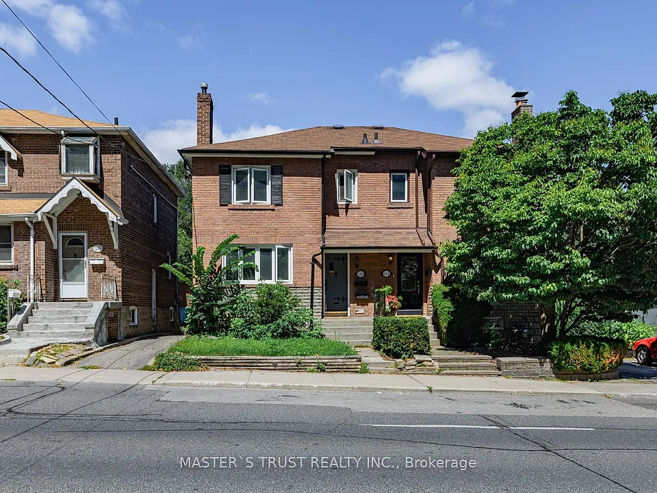 140 Davisville Ave #BASEMENT
