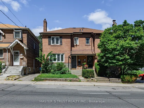 140 Davisville Ave #Basement, Toronto, ON M4S 1E8
