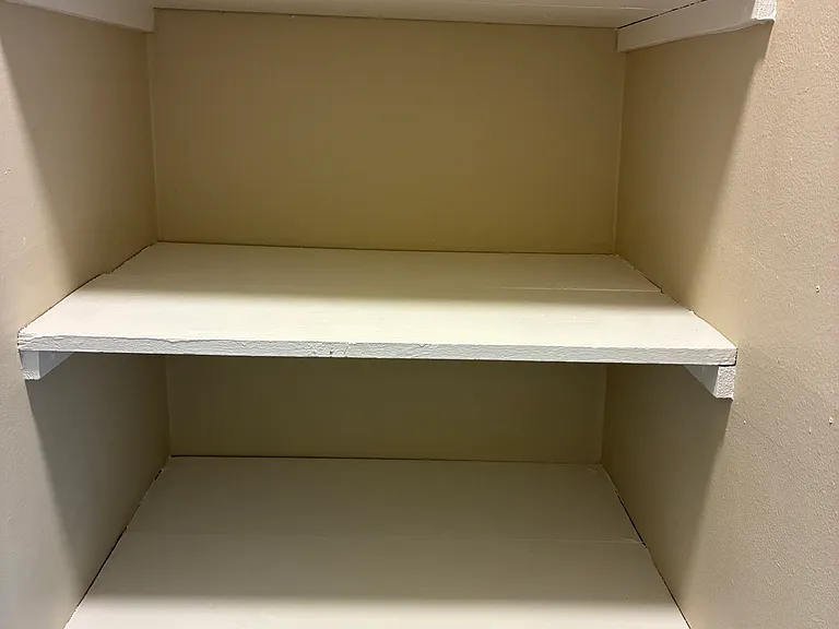 Kitchen pantry