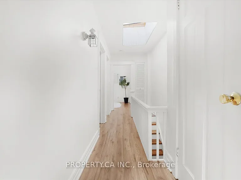 44 Beachview Cres — Photo 26