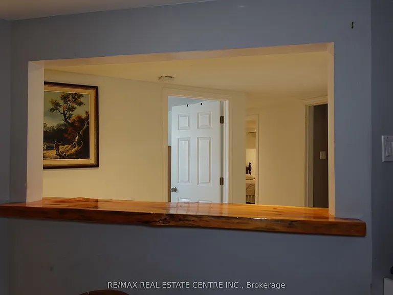 21 Maitland Dr — Photo 30