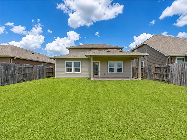 1218 Glendora Dr — Photo 36