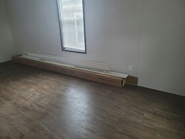 1st image of 247 Bunting Ln #247
