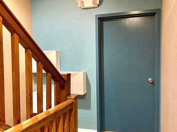 3rd image of 714 South St Floor 2