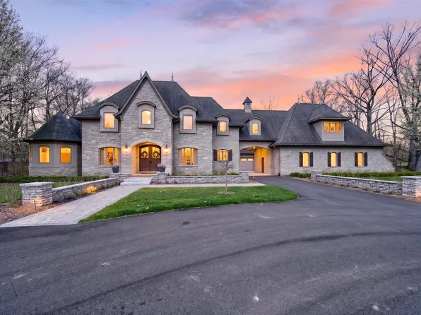 2768 Chilson Rd, Howell, MI 48843