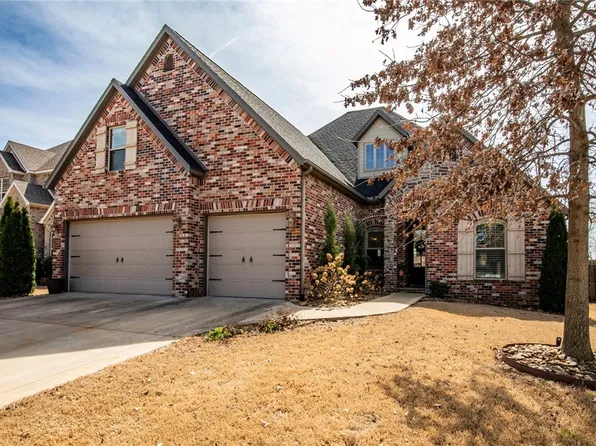 5620 S Brighton Rd, Rogers, AR 72758