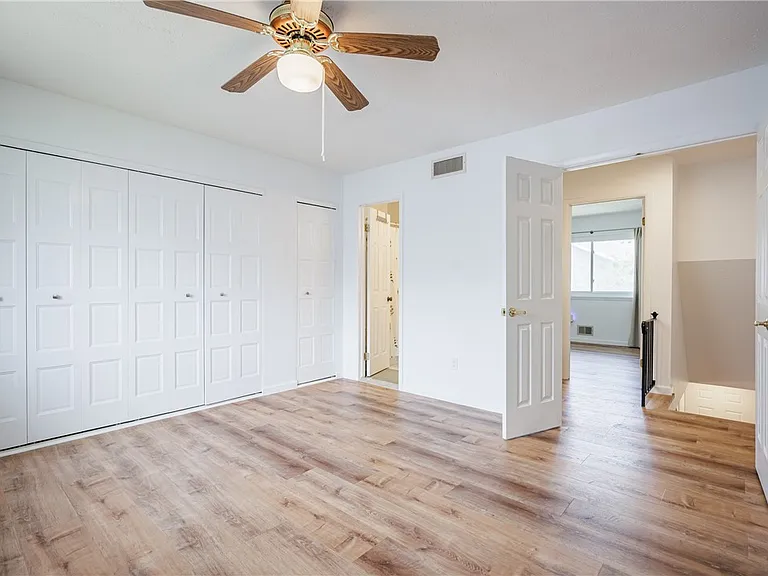 678 Eastbrooke Ln — Photo 20