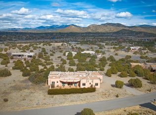 23 Calle Aguila, Santa Fe, NM 87508