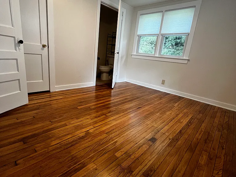 516 Highland Ave — Photo 6