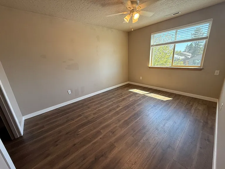 16430 Cassidy Ct — Photo 16