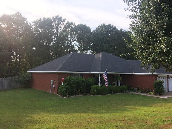 2nd image of 110 Lorene Dr