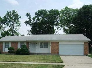209 Shaftsbury Rd, Troy, OH 45373