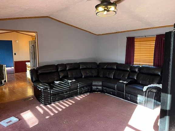 3rd image of 41 Gingry Ln