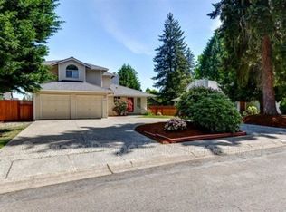 4010 166th Ave NE, Redmond, WA 98052