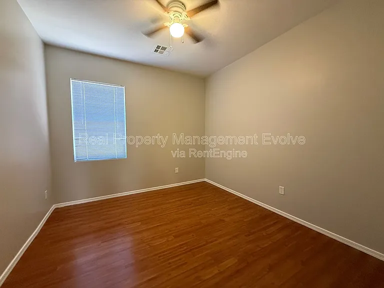 8720 E Knowles Ave — Photo 18